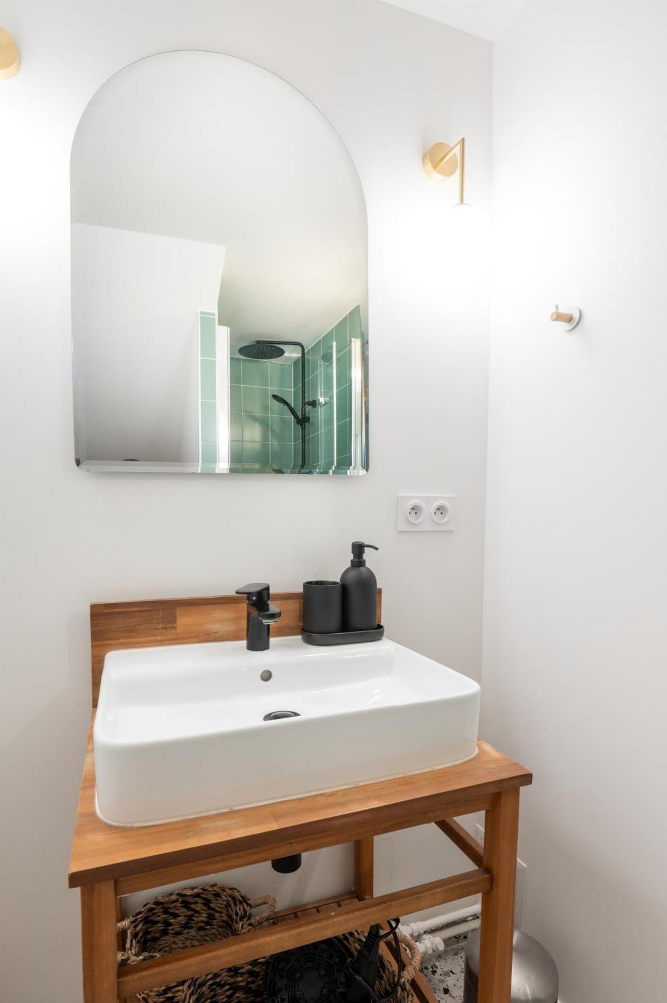 The Good Vibes Honfleur - Pkg Included Appartement Buitenkant foto
